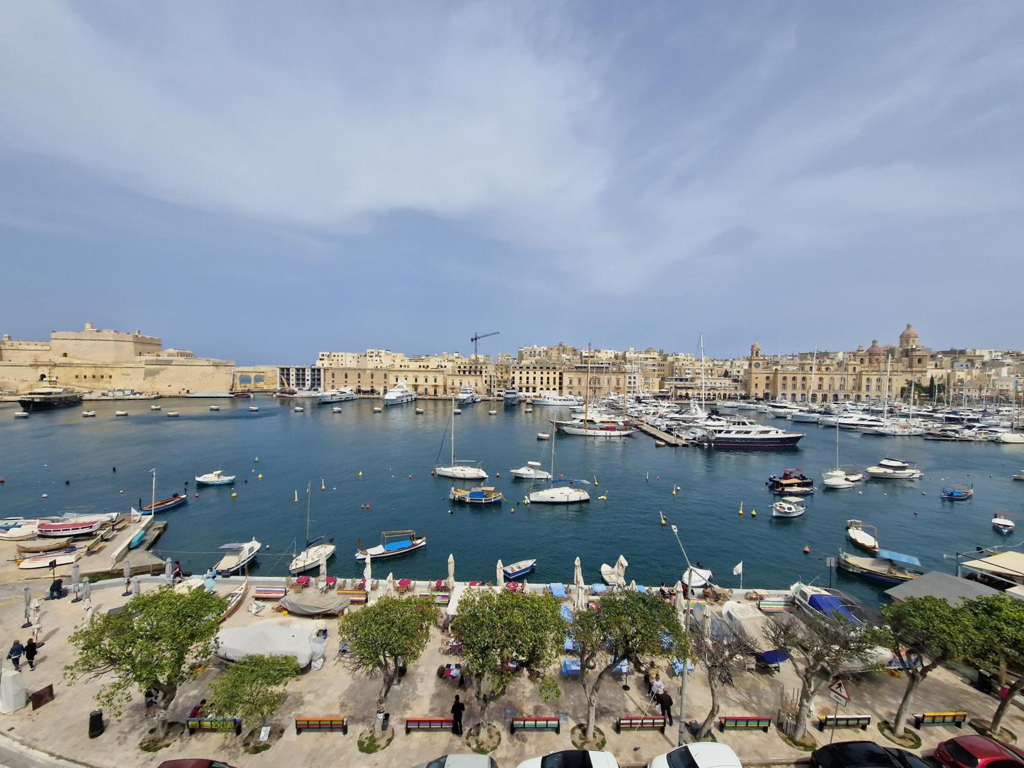 Korzo Suites Senglea Waterfront Exterior photo
